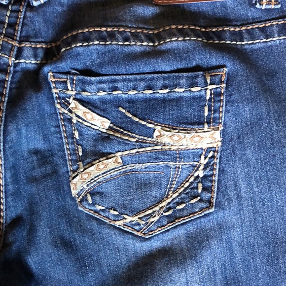 Maurices Denim Jeans - Picture 2 of 4